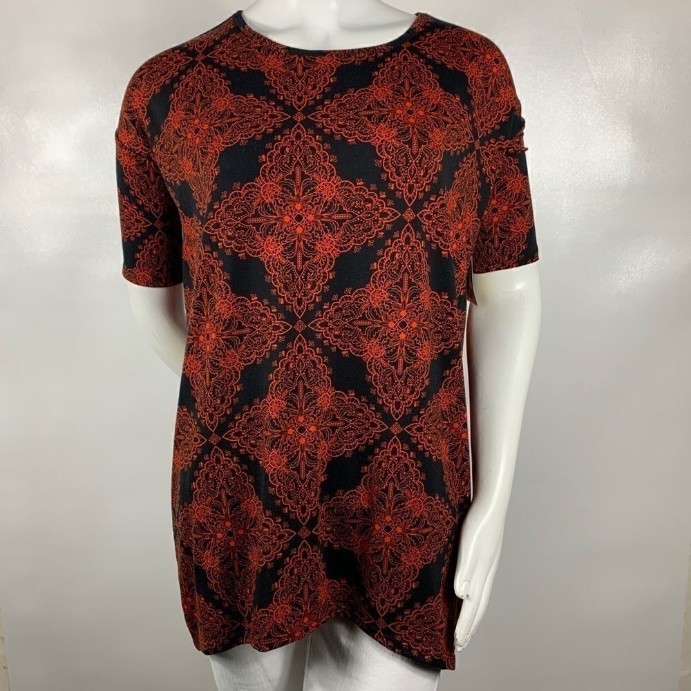 3For$20 LulaRoe Red & Black Paisley Hi LowTop Size: XXS
